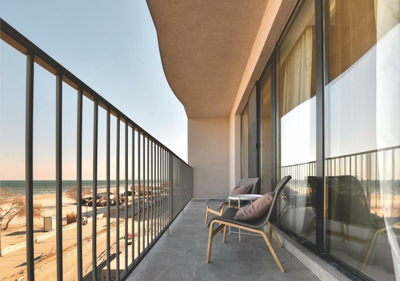 Lemon Cliff Luxury