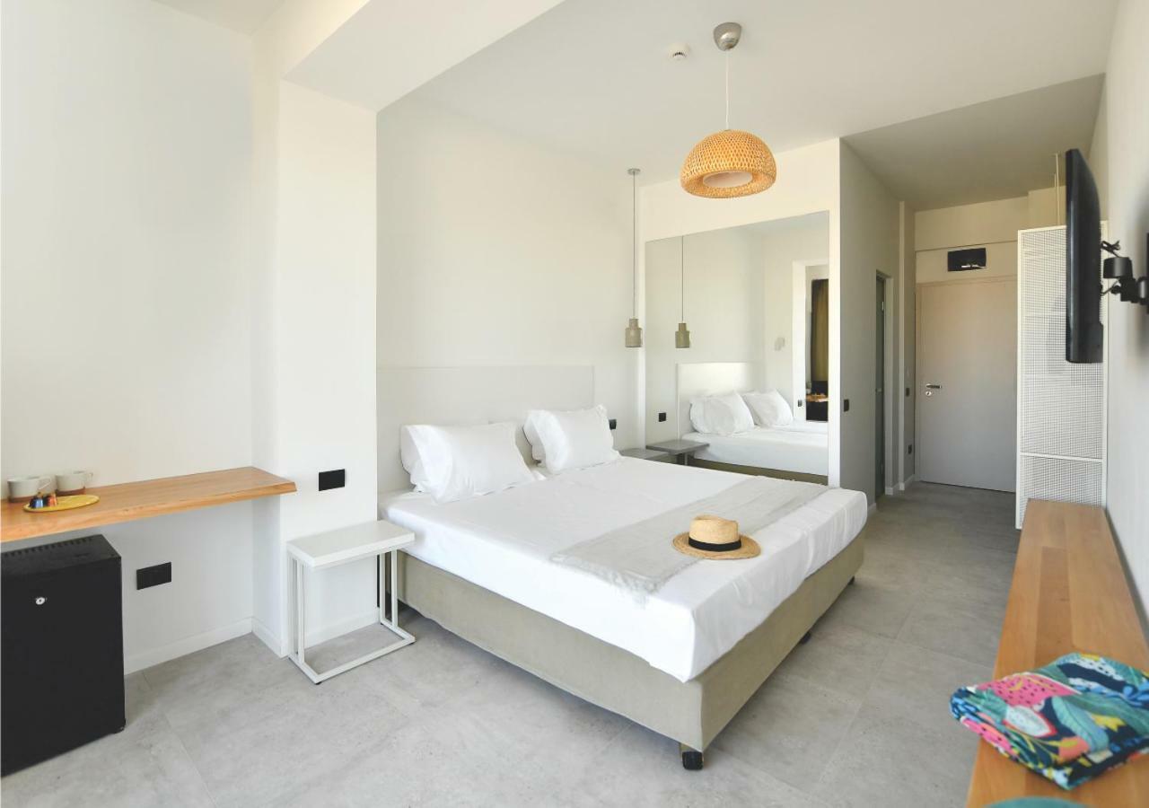 Lemon Cliff Luxury Mamaia