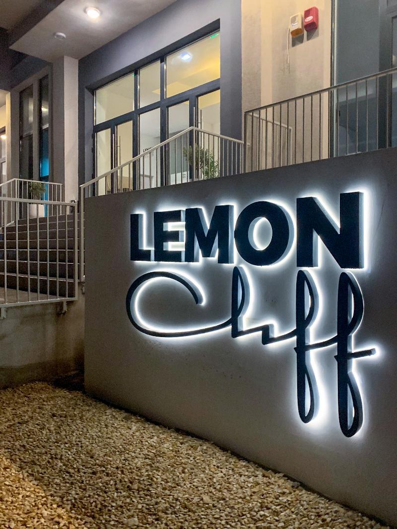 Hotel Lemon Cliff Luxury